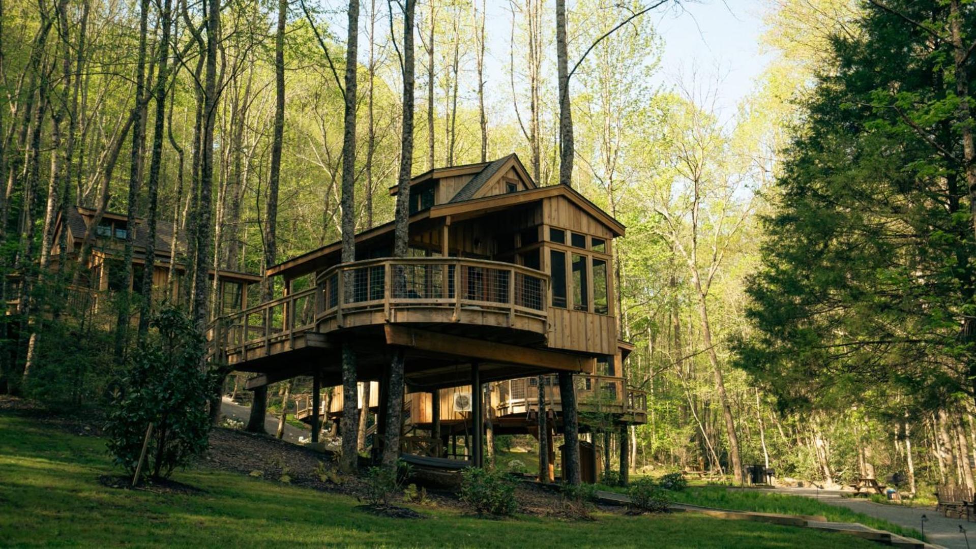 Вилла The Magnolia In Treehouse Grove At Norton Creek Гатлинбург Экстерьер фото